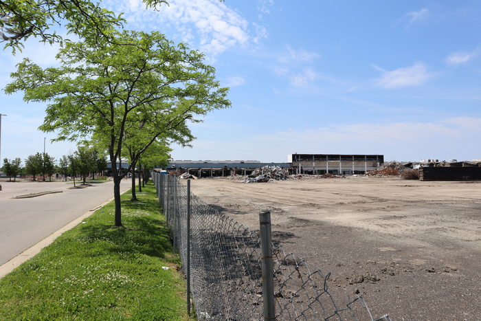 Eastland Center (Eastland Shopping Center, Eastland Mall) - June 11 2022 Photo (newer photo)